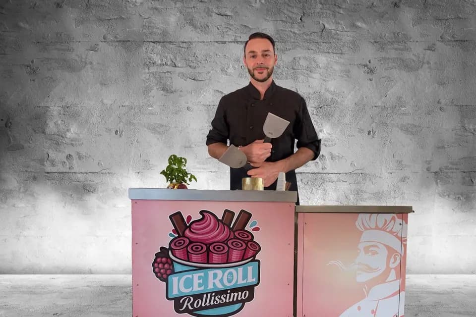 Rollissimo - Glaces Ice Roll — photo 1