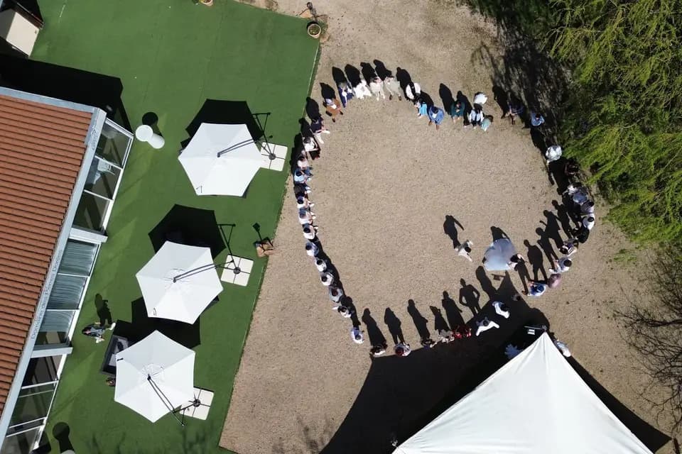 Le Domaine des Pierres Dorées — photo 2