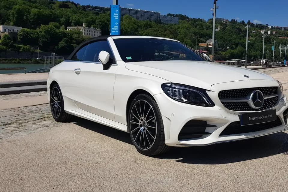 Mercedes-Benz Rent Lyon Saint Fons — photo 6