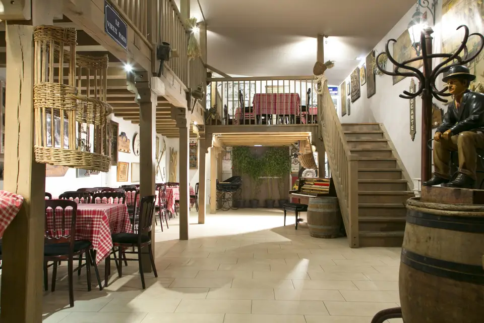 Beltoise et Clamens — photo 3