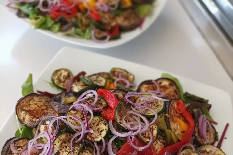 Sunny Day Burgers — photo 8