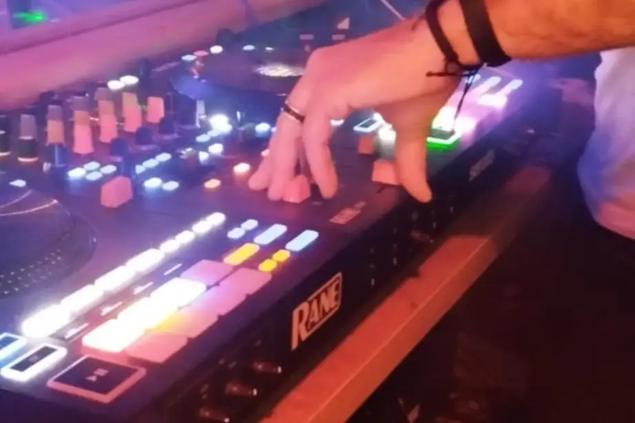 DJ Teddy Prince — photo 3