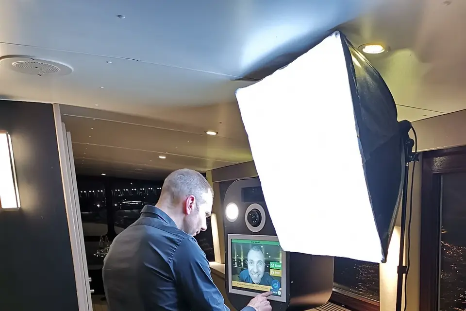 AVP - Borne Photobooth — photo 1