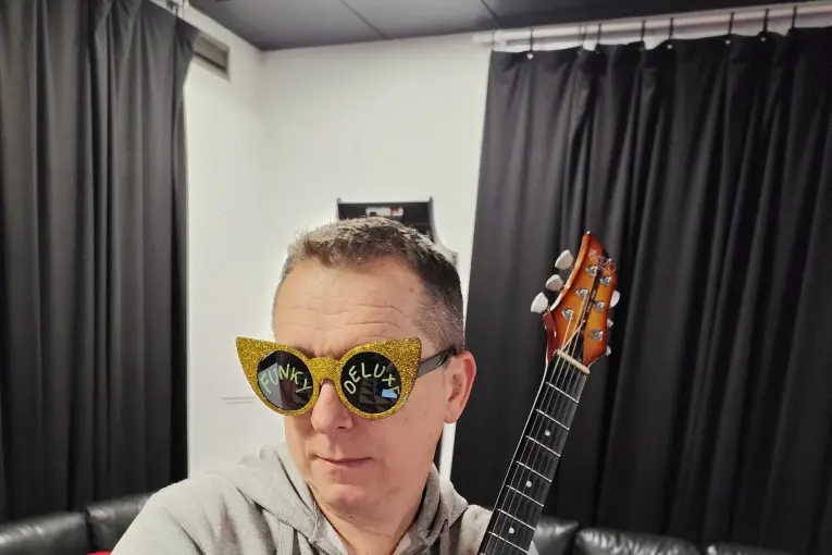 Funky Deluxe — photo 8