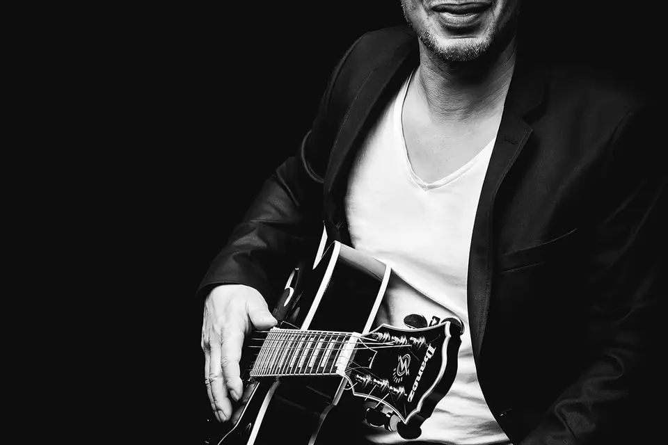 Axel Rasoa — photo 1