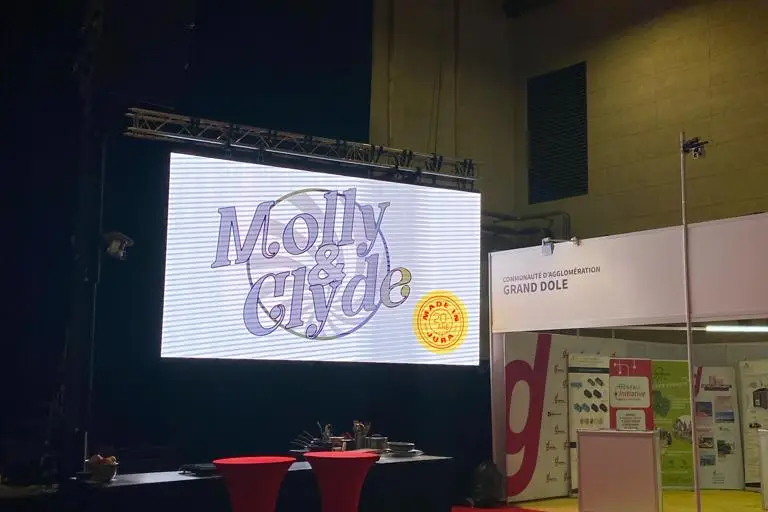 Molly & Clyde — photo 5