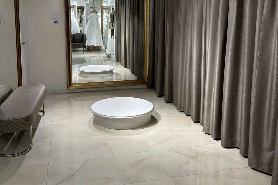 White House By Jn — photo 2