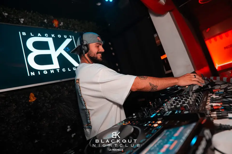 Night For You — photo 5