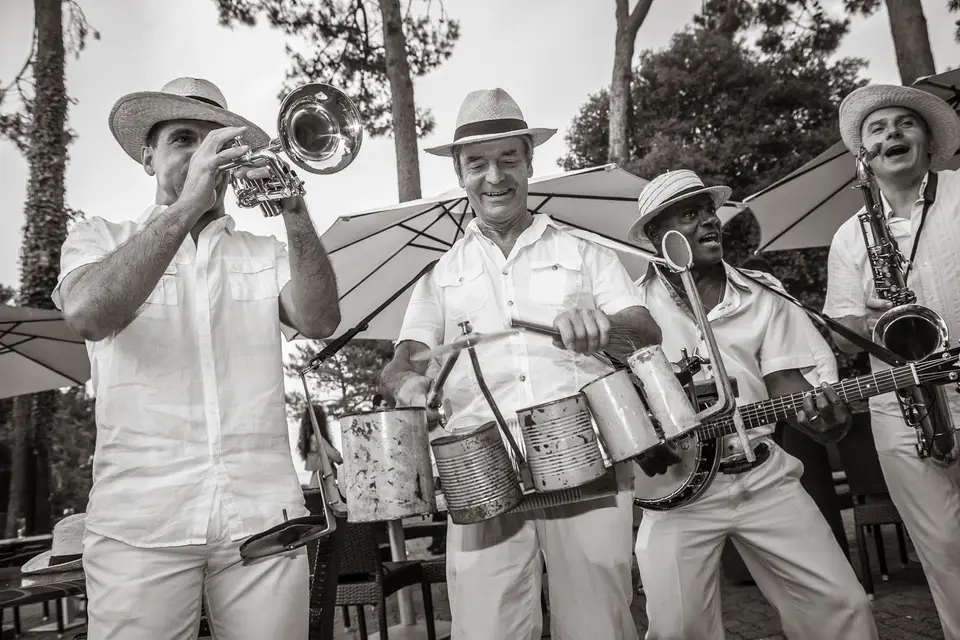 Smoking Tropical — photo 1