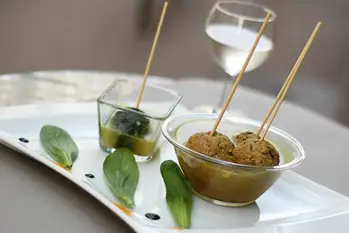 Latté Restaurant — photo 2