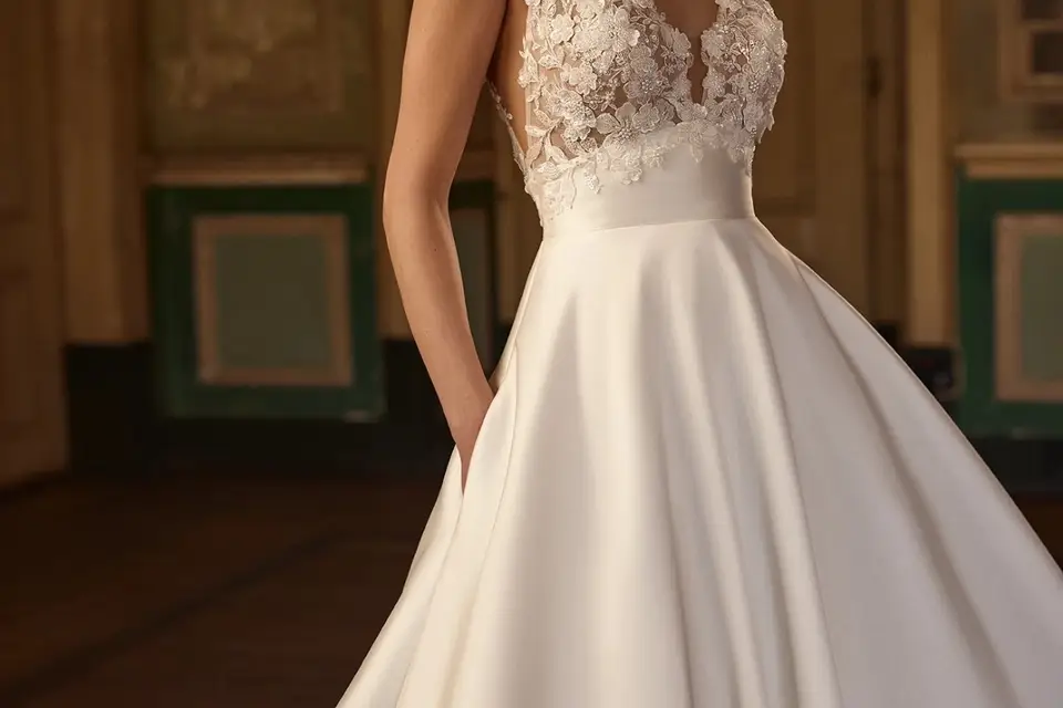 Oui by Lizy — photo 1