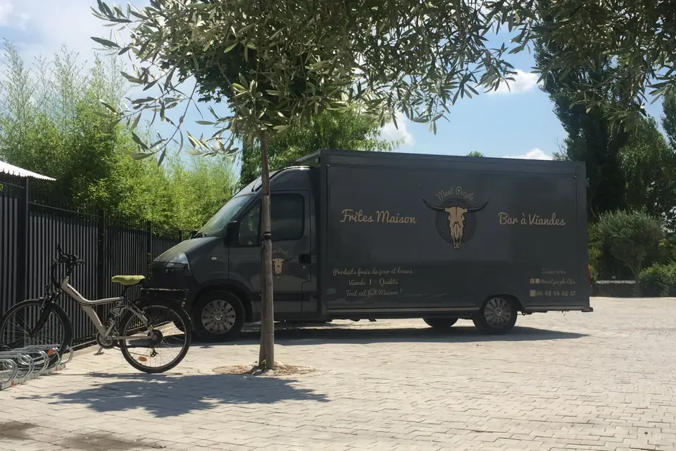 Meat People — photo 8