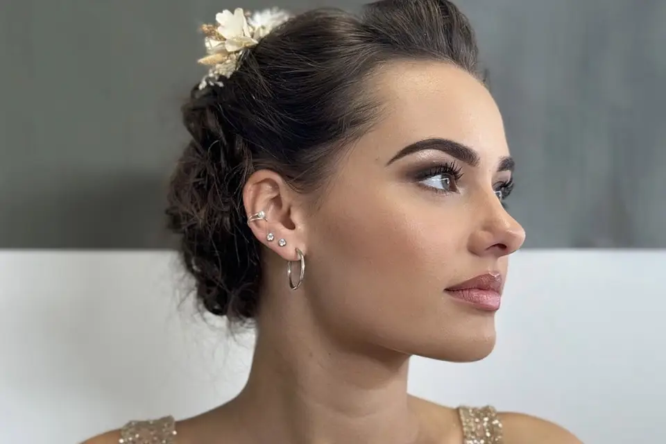 Claire Make-up Artist — photo 4