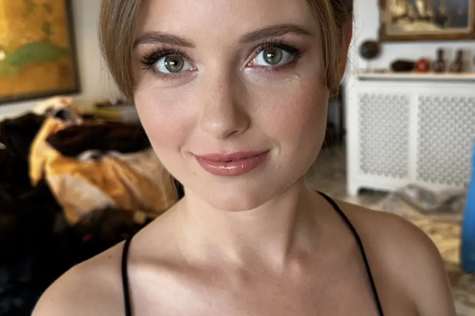 Claire Make-up Artist — photo 6