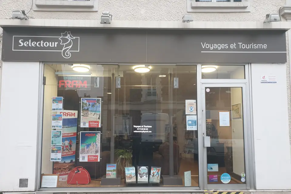 Voyages et Tourisme — photo 3