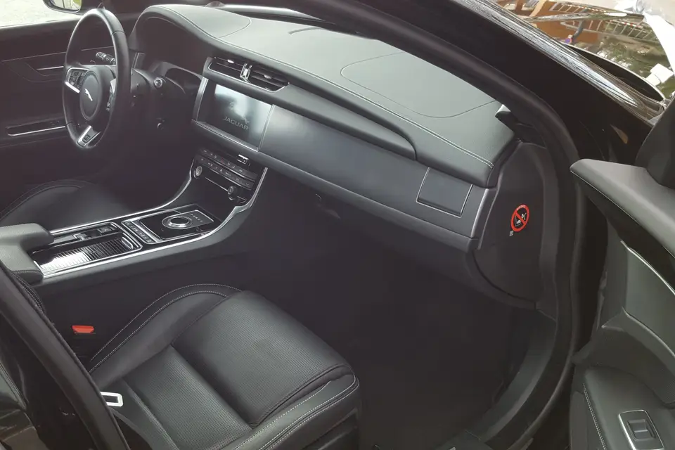 Provence Prestige Car — photo 2