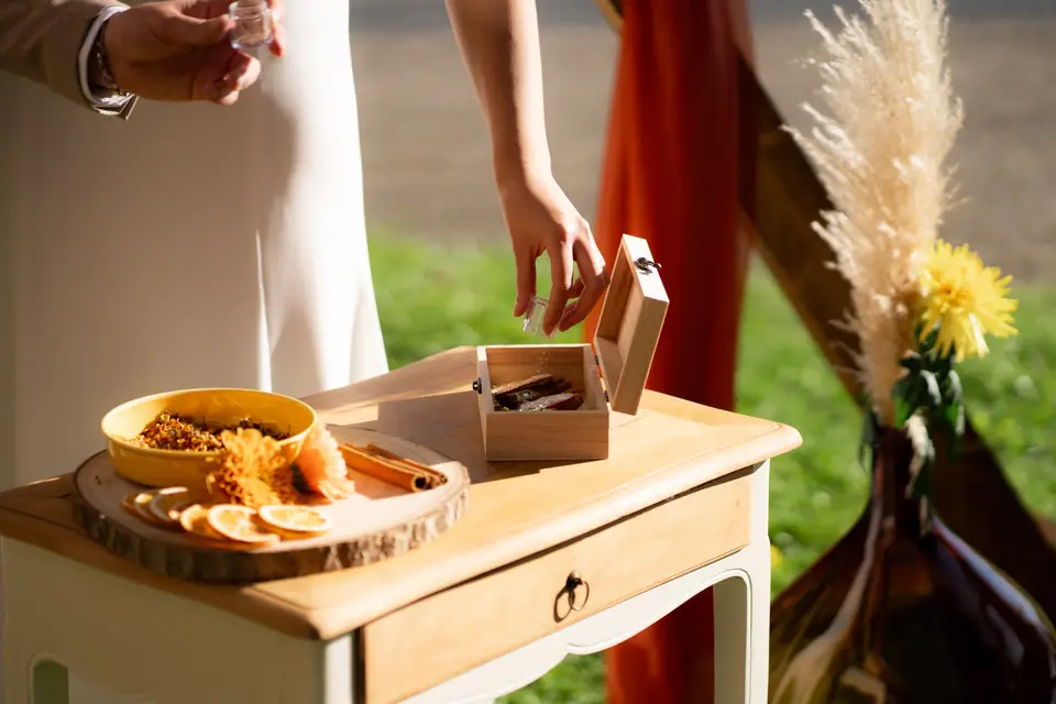 Purple & The White — photo 4