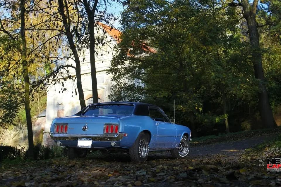 Mustang Légend — photo 3