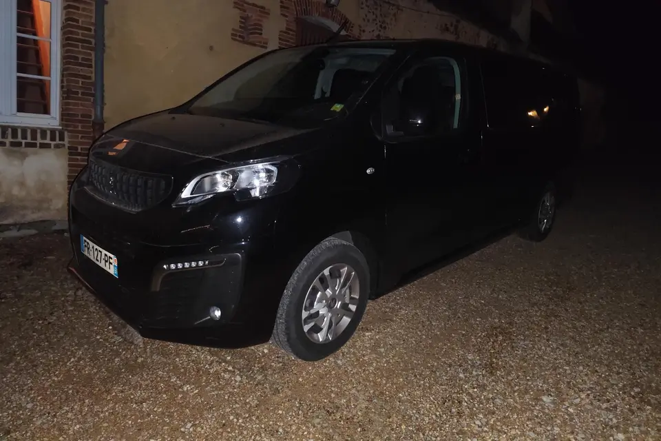 Automobile Perche VTC — photo 2