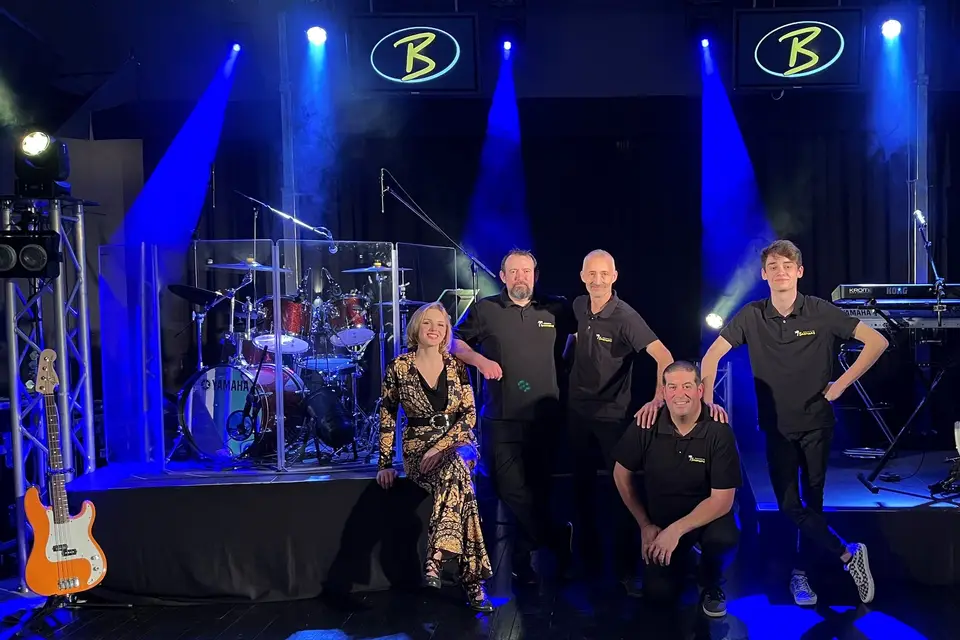 Orchestre Bahamas — photo 1