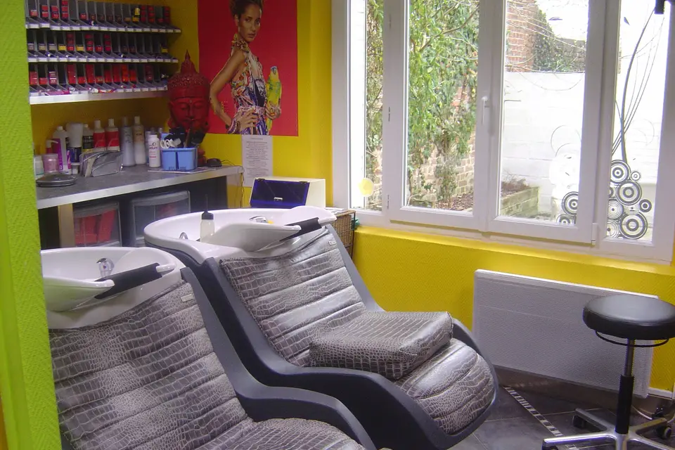 Salon Evasion — photo 1