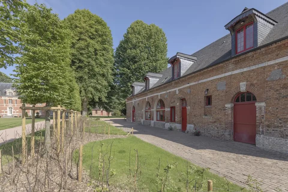 Chateau de Roumare — photo 2