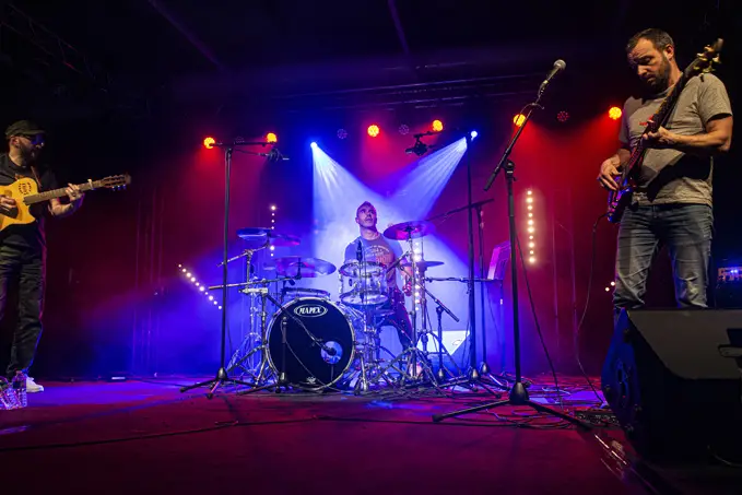 Old School — photo 8