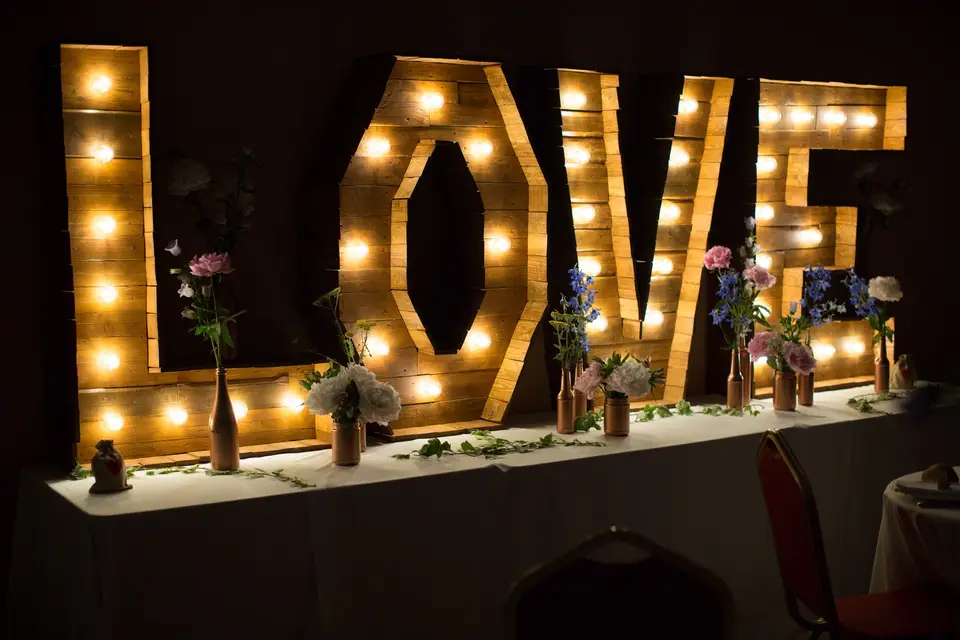 Love Lights — photo 3