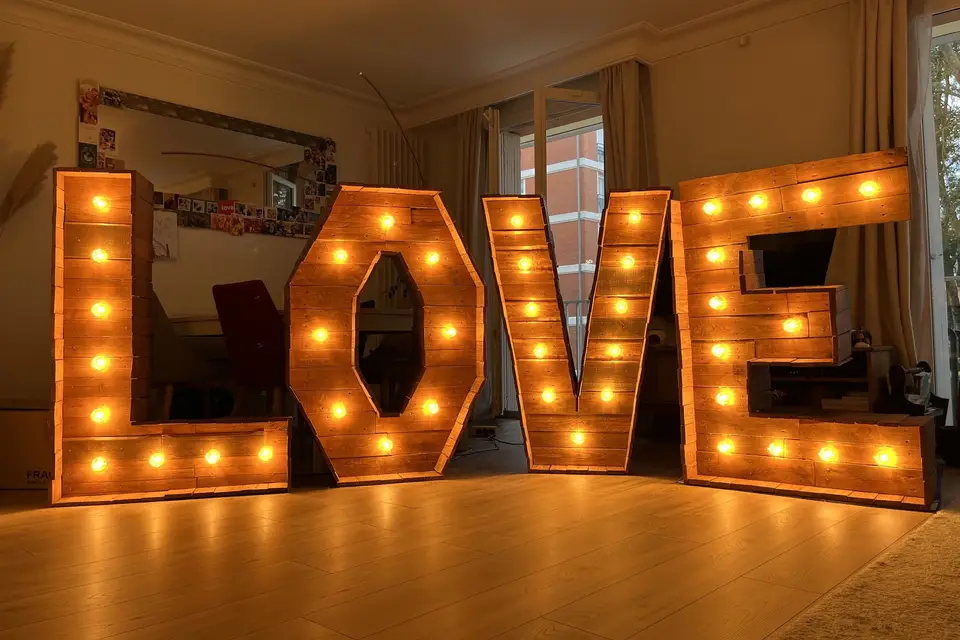 Love Lights — photo 7