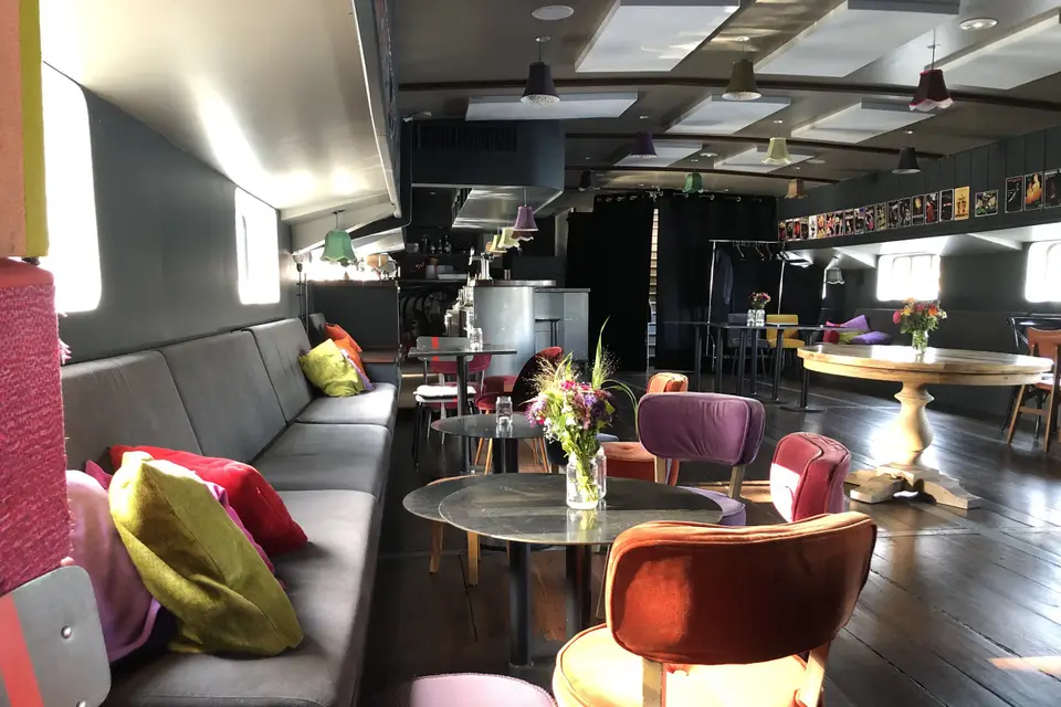 Piano Barge — photo 7