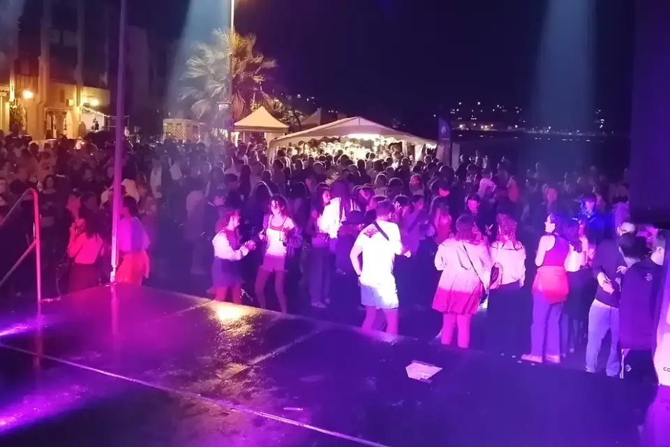 AJ Event — photo 6