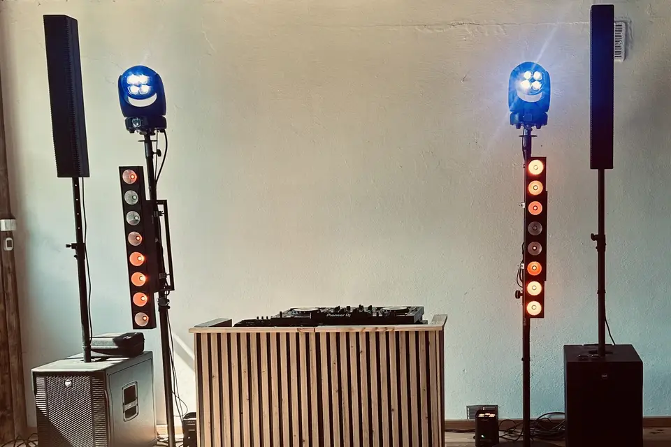 EI Sam P — photo 1