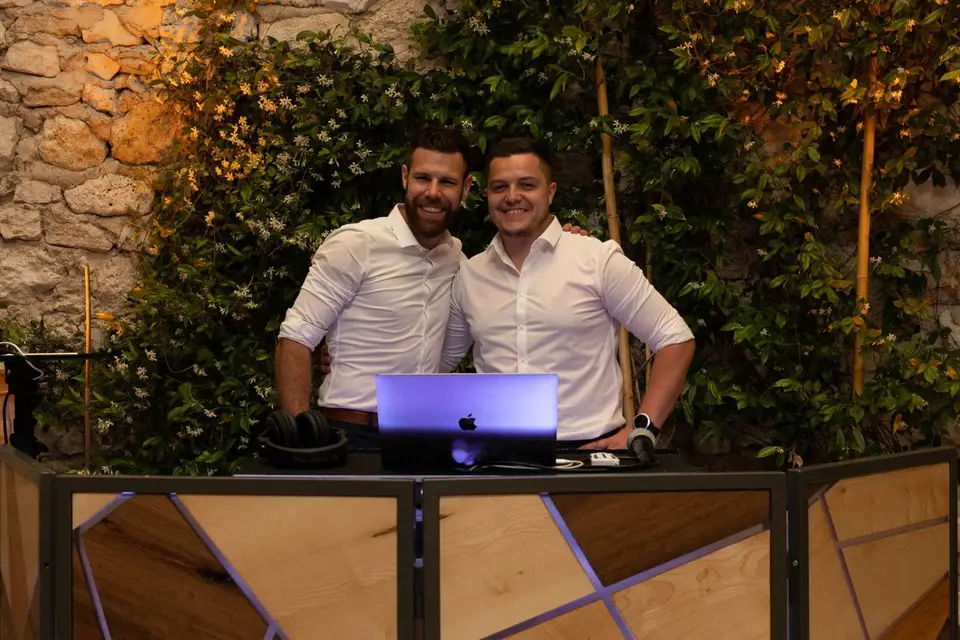 Universel Decibel — photo 7