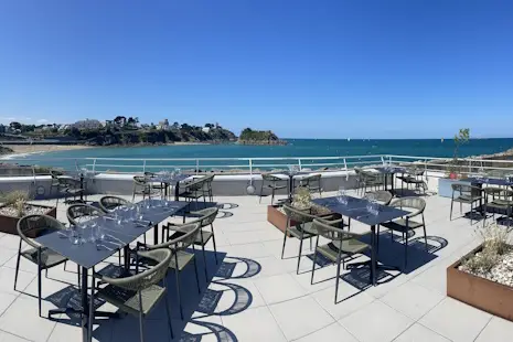 Le Catamaran — photo 4