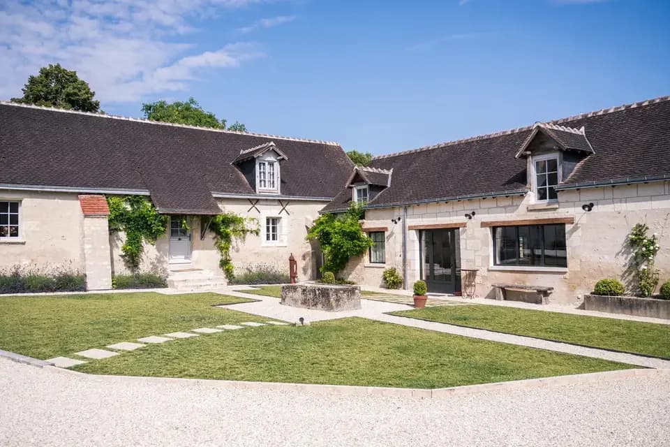 Le Grand Breuil — photo 1