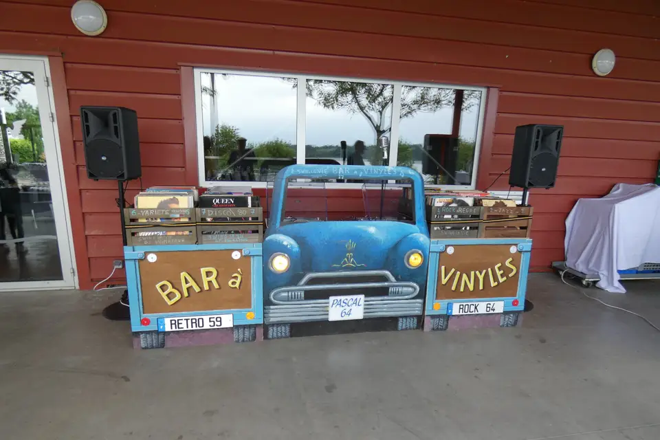 Bar à vinyles swing la vie — photo 3