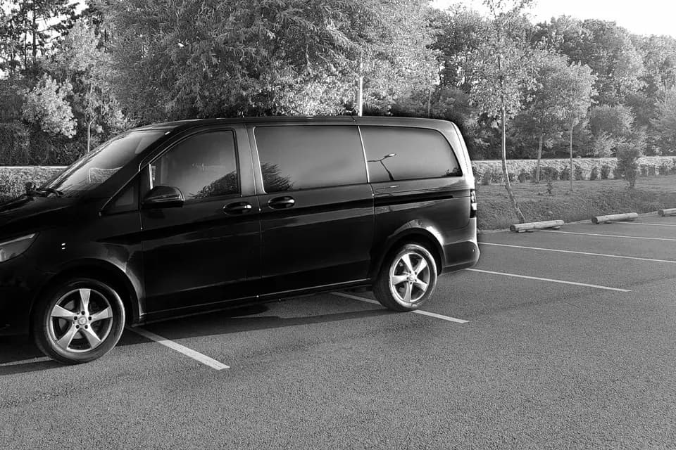 Black Luxese — photo 2