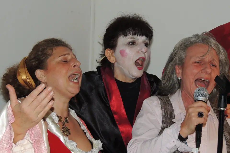 Nuits d'Avril — photo 8