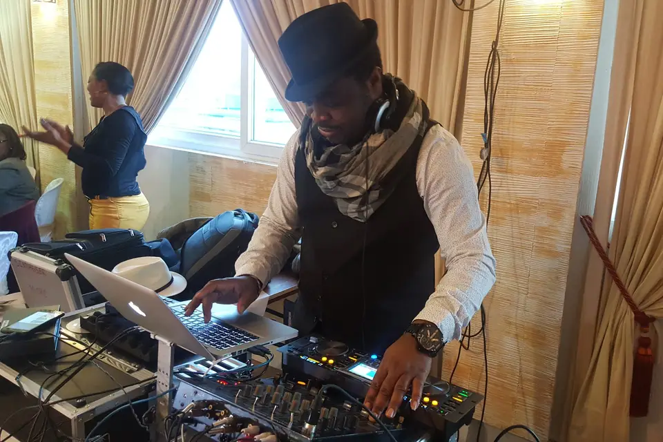 DJ Methode — photo 1