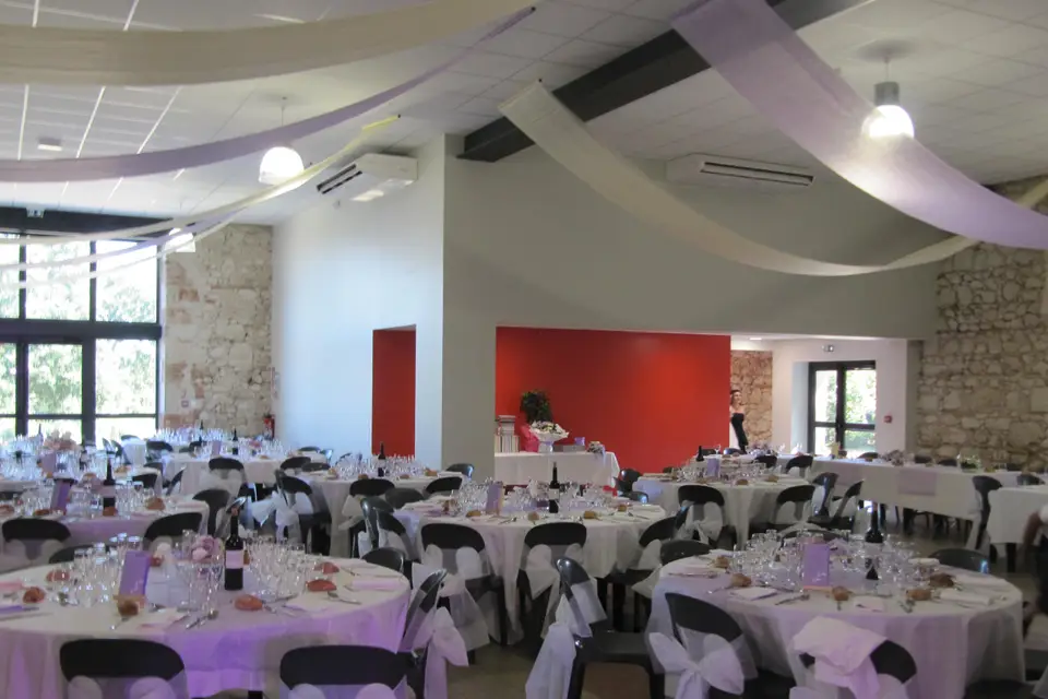 Salle des fêtes - Le Pin — photo 5