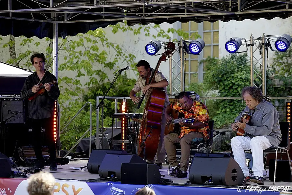 Djangophil — photo 3