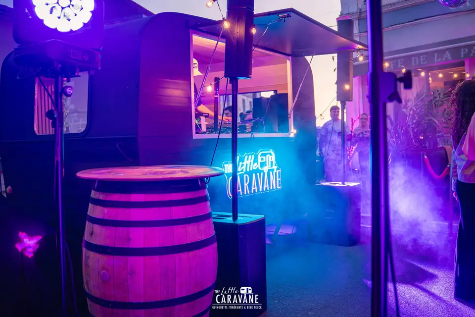 The Little Caravane & Crazy In Love — photo 2