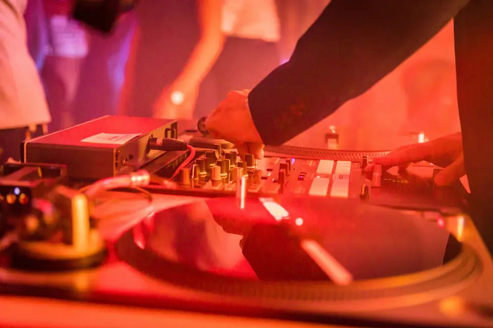 Mister Dan — photo 2