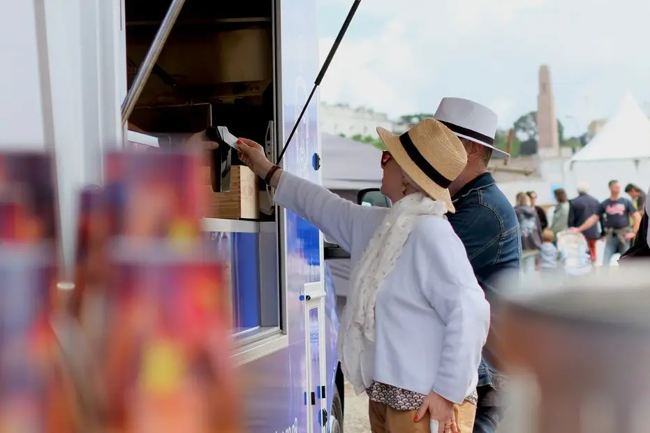 Lokal Fish & Trucks — photo 3