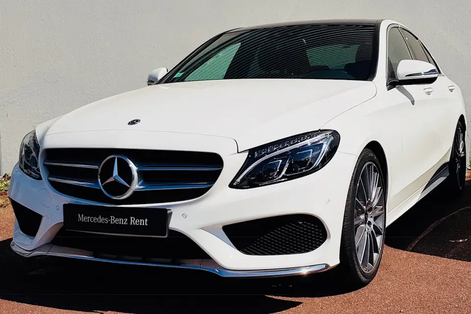 Mercedes Val des Nations — photo 1