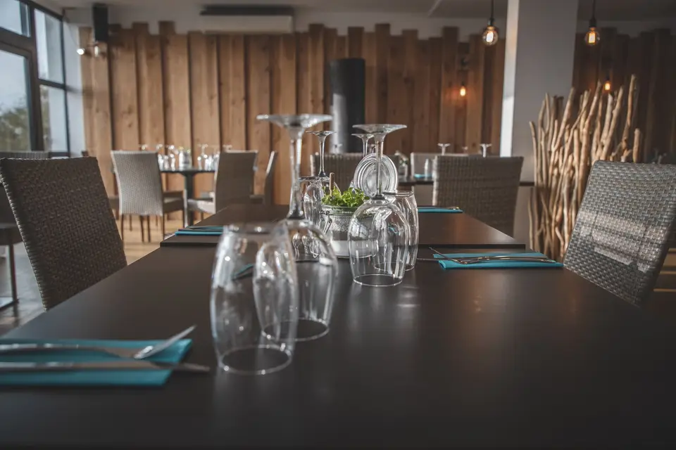 Yacht Club — photo 7