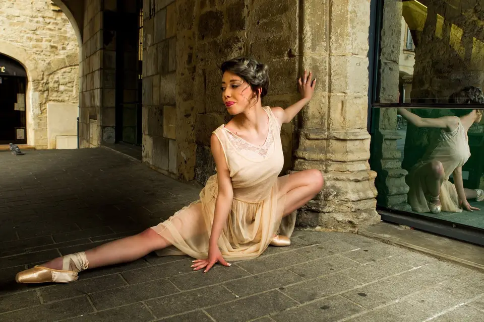 Anne Simonin — photo 1