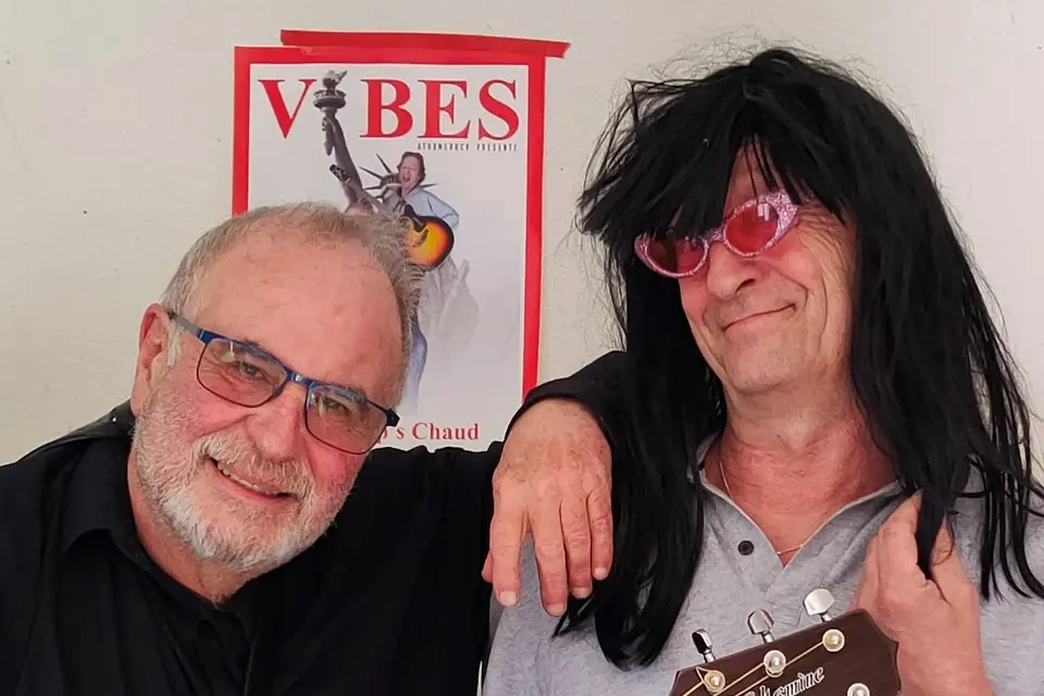 The Two Jeep's Chaud — photo 7