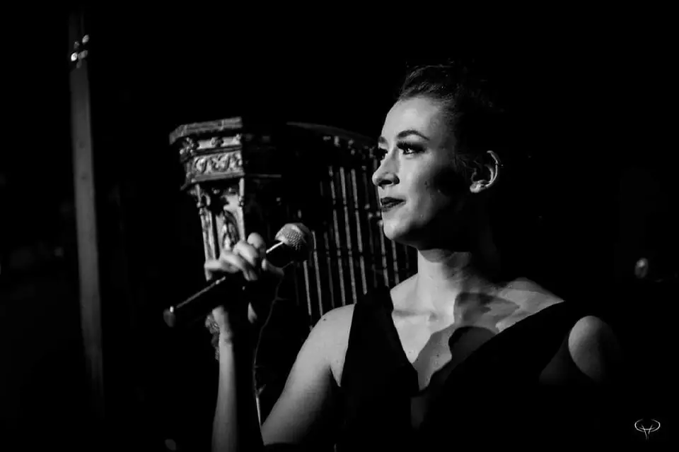 Mirousha Thomann - Chanteuse — photo 3