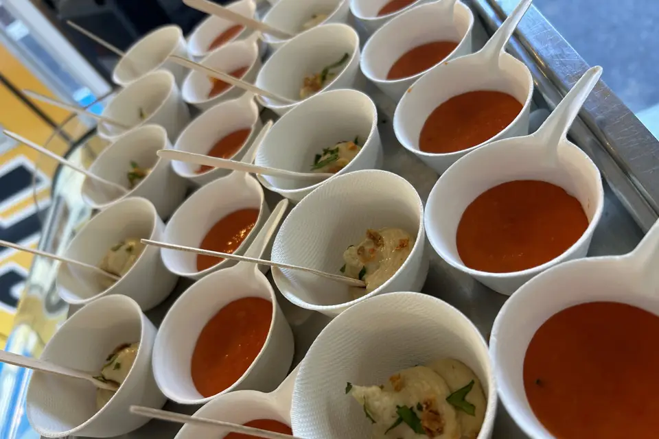 Lunch Wagon — photo 5